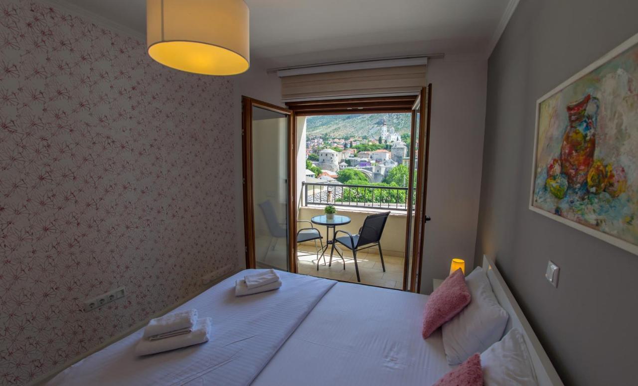 Apartment Light De Luxe - With Old Bridge View Mostar Exteriör bild