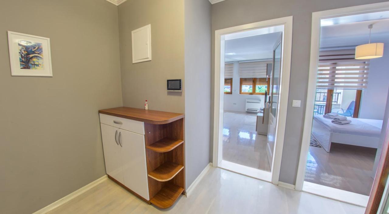 Apartment Light De Luxe - With Old Bridge View Mostar Exteriör bild