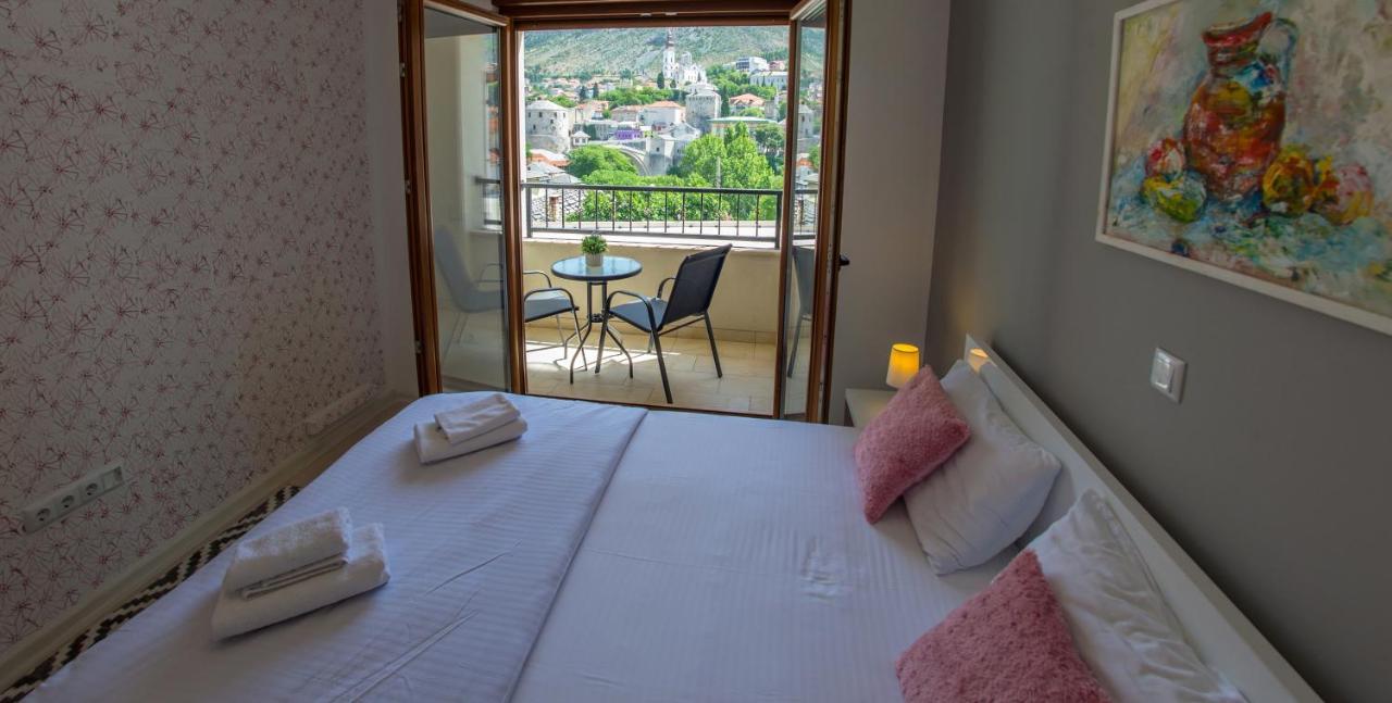 Apartment Light De Luxe - With Old Bridge View Mostar Exteriör bild